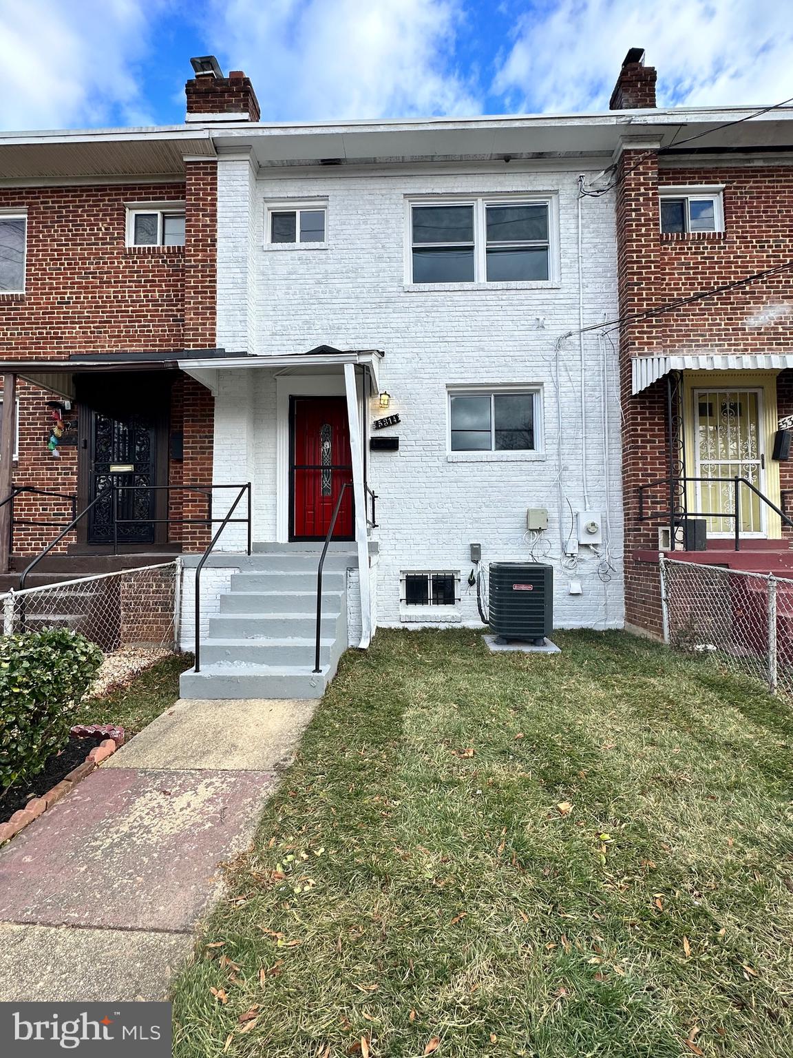 GLASSMANOR - Residential