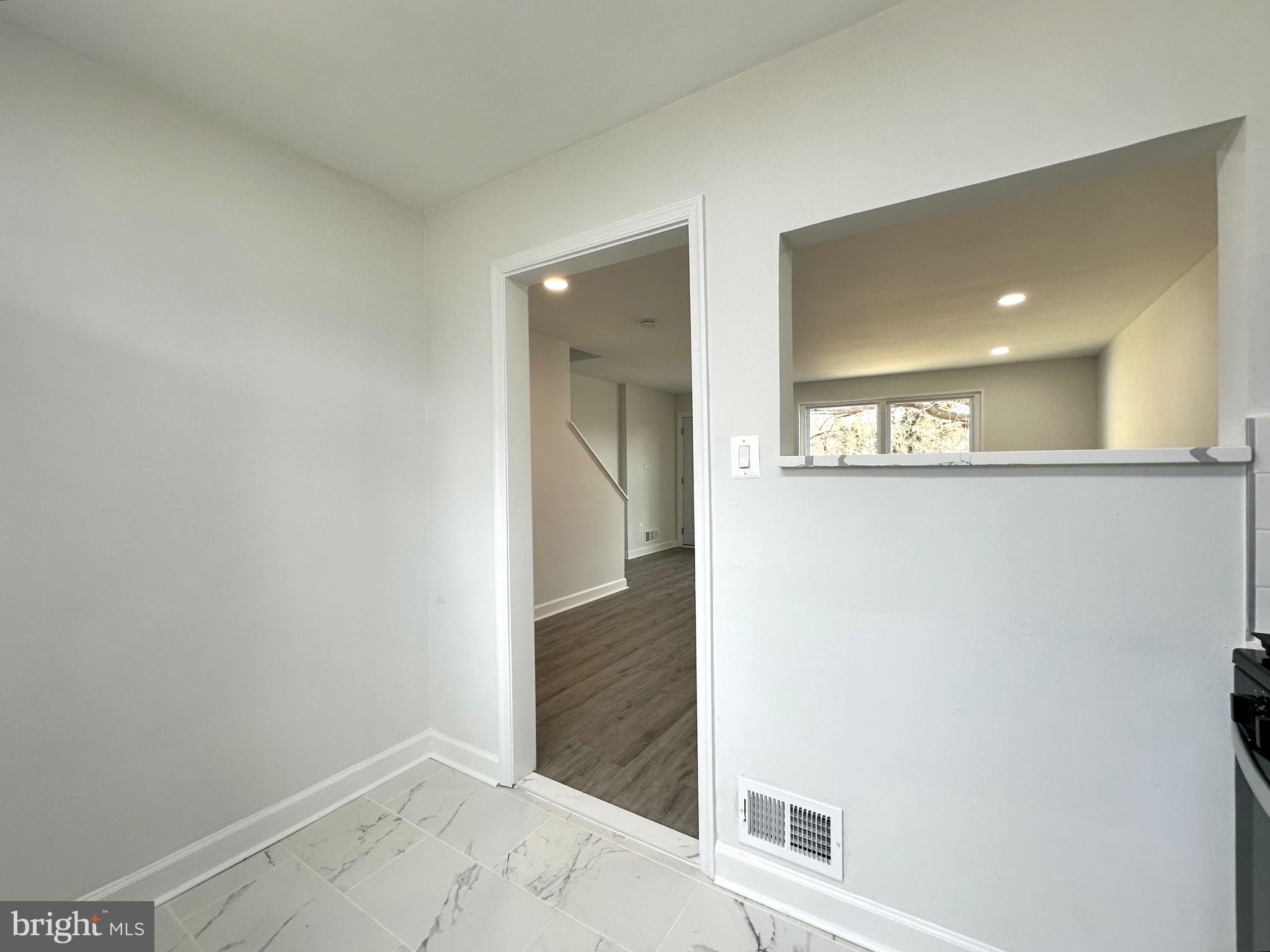 GLASSMANOR - Residential