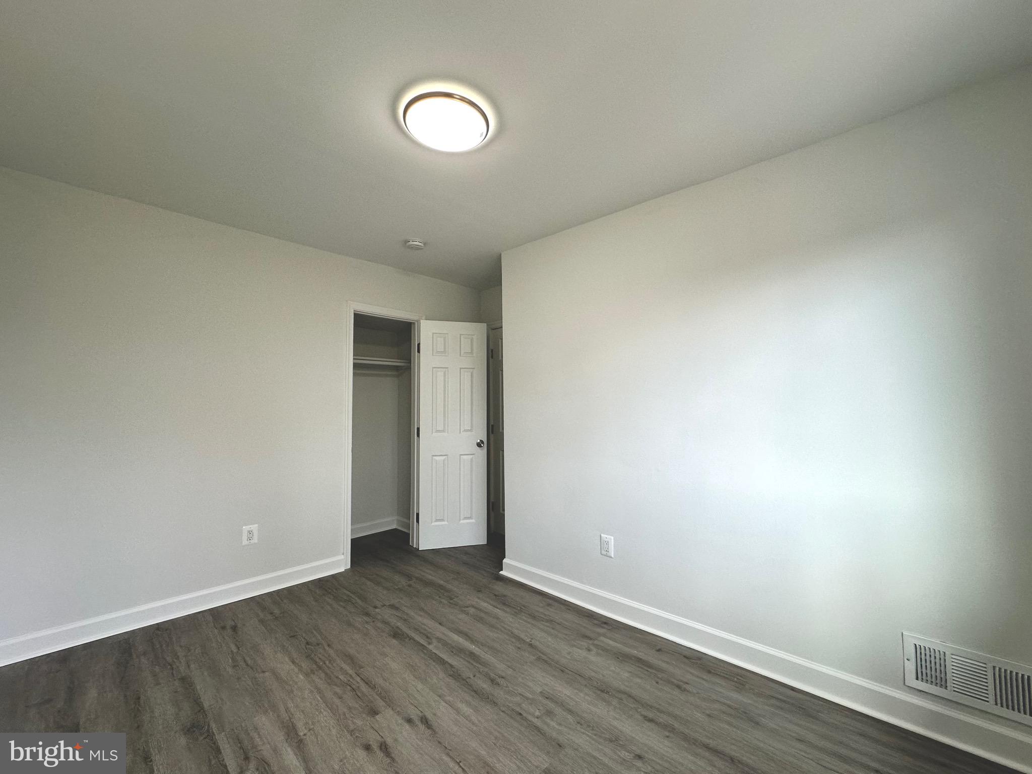 GLASSMANOR - Residential