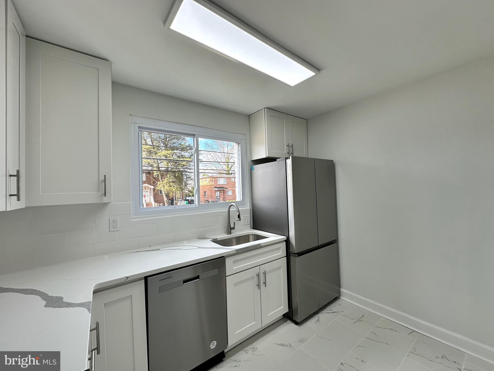 GLASSMANOR - Residential