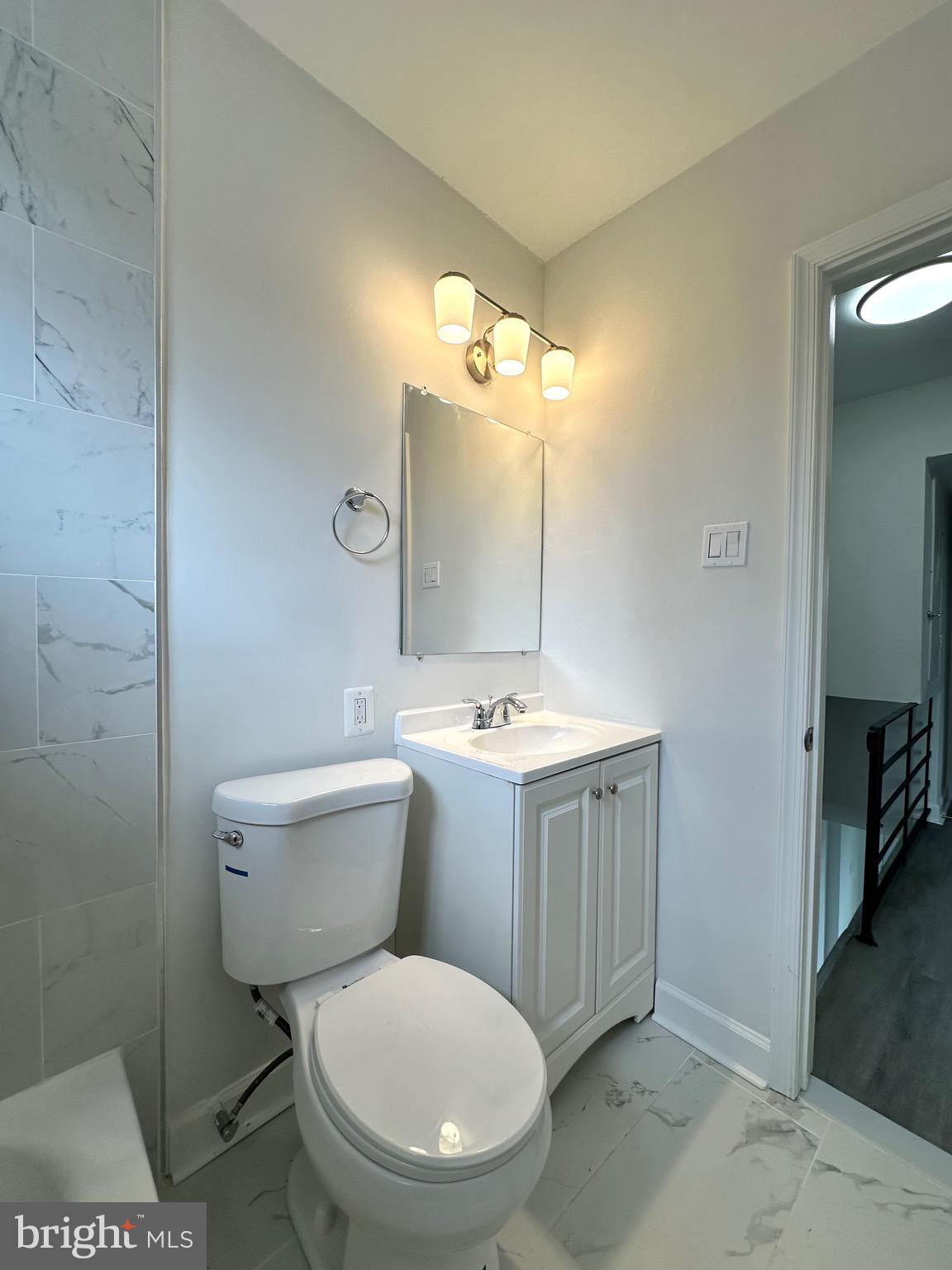 GLASSMANOR - Residential