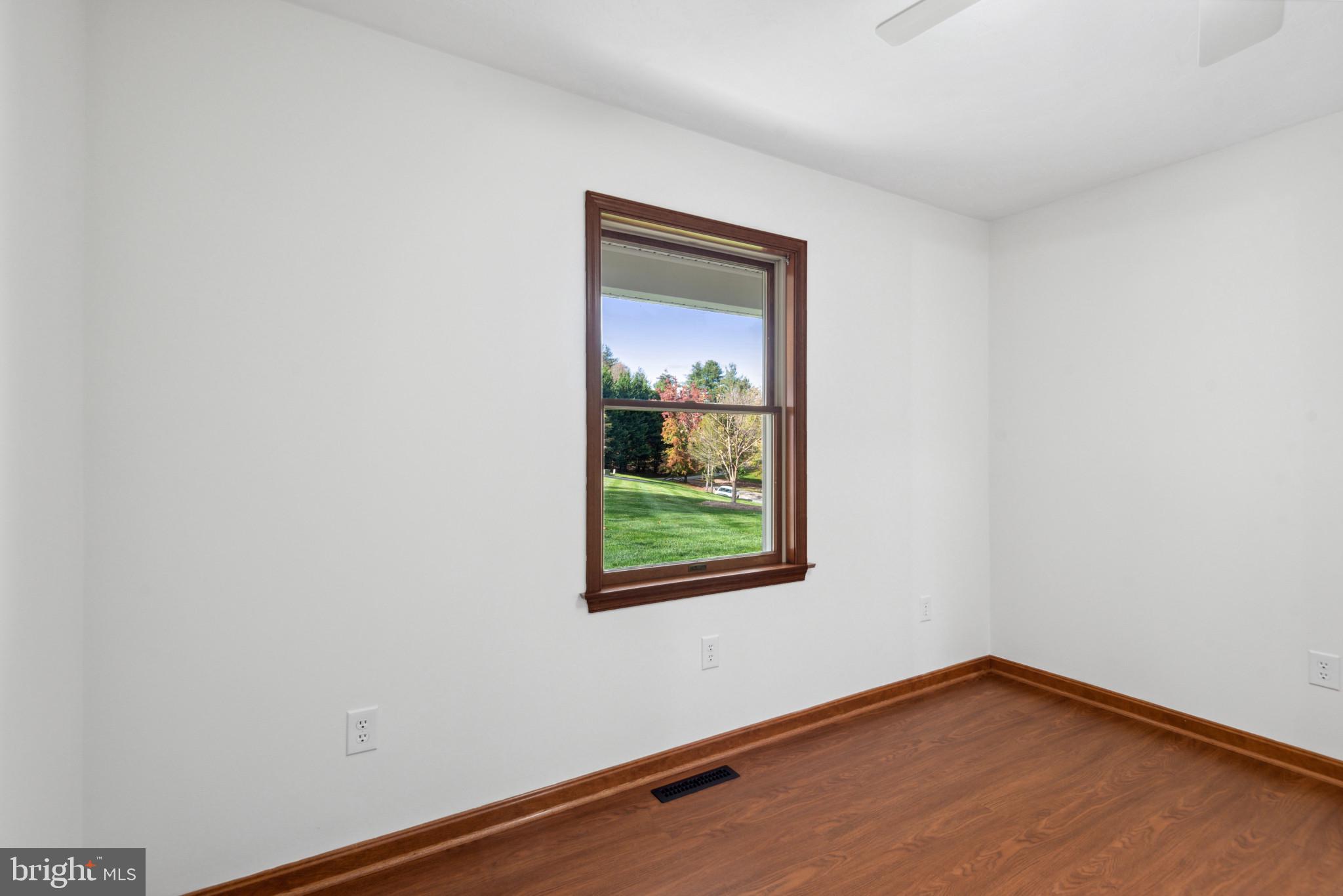 TANNERY MANOR - Residential