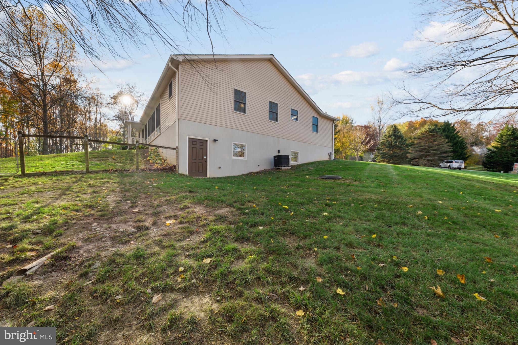 TANNERY MANOR - Residential