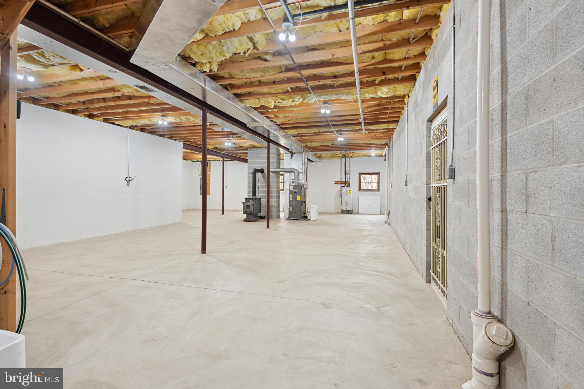 TANNERY MANOR - Residential