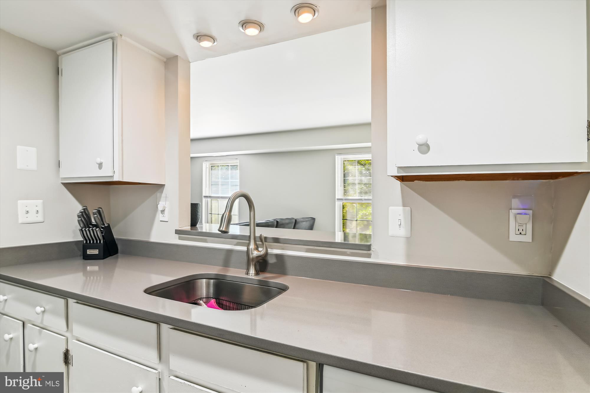 NORTH PORT CONDO - Residential