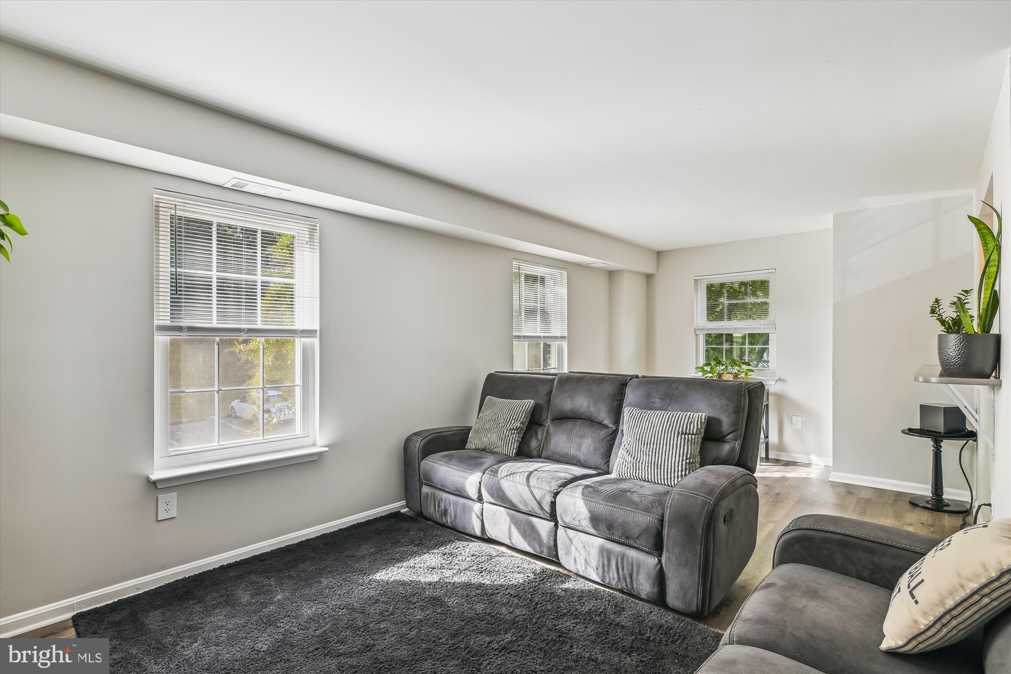 NORTH PORT CONDO - Residential