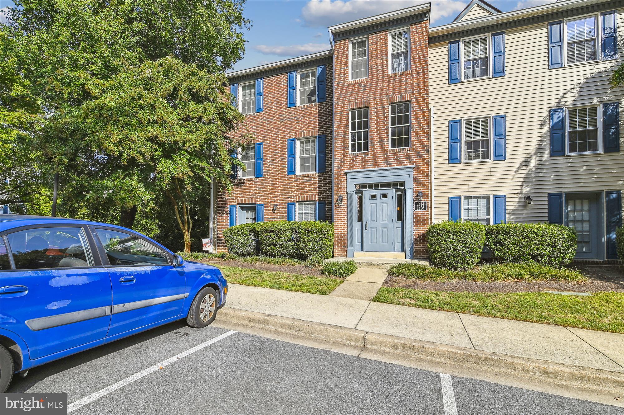 NORTH PORT CONDO - Residential