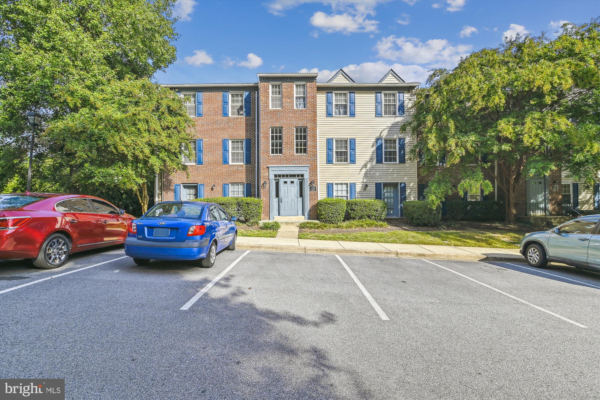 NORTH PORT CONDO - Residential