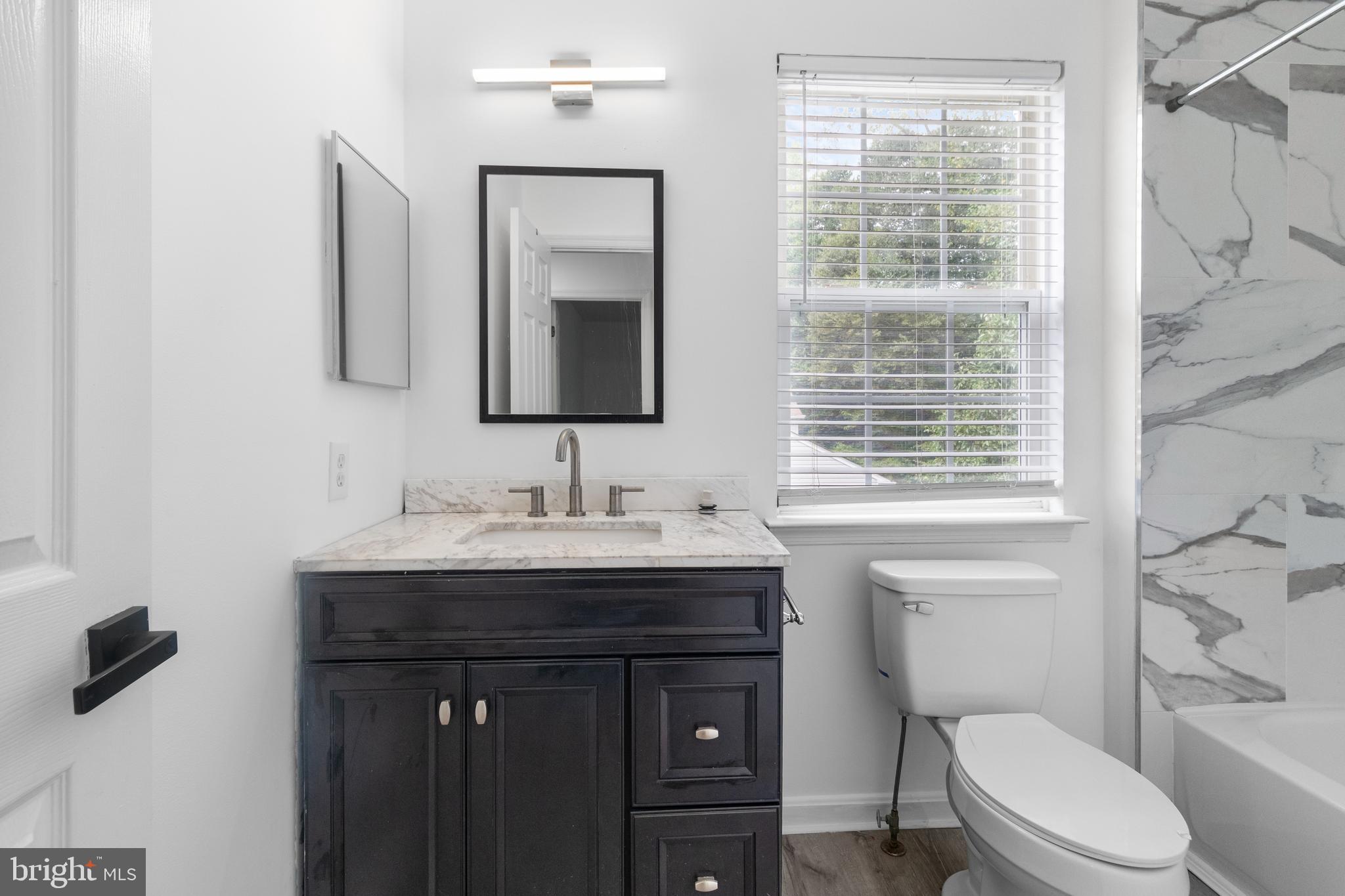 COLLINGTON ESTATES - Residential