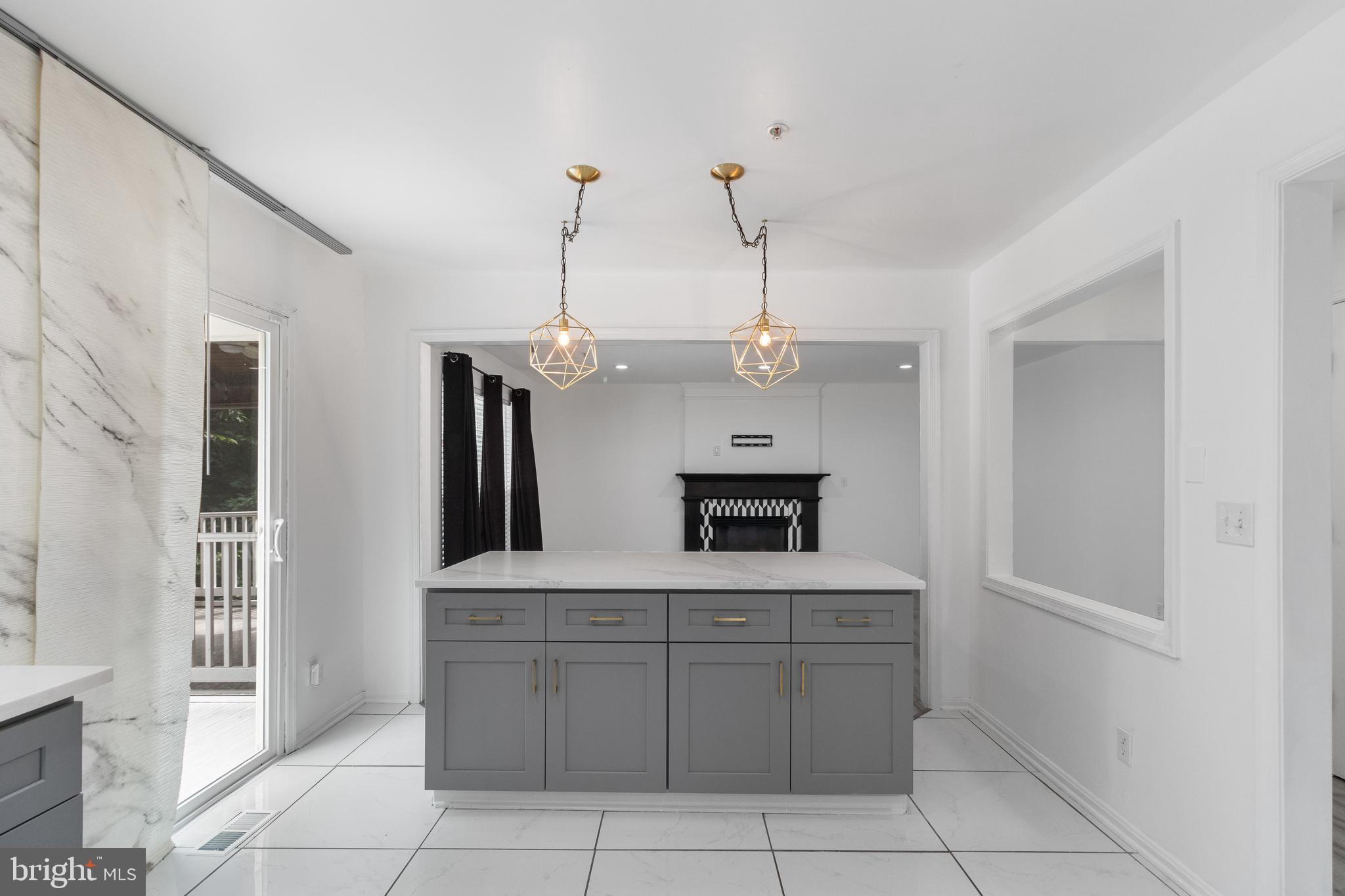 COLLINGTON ESTATES - Residential