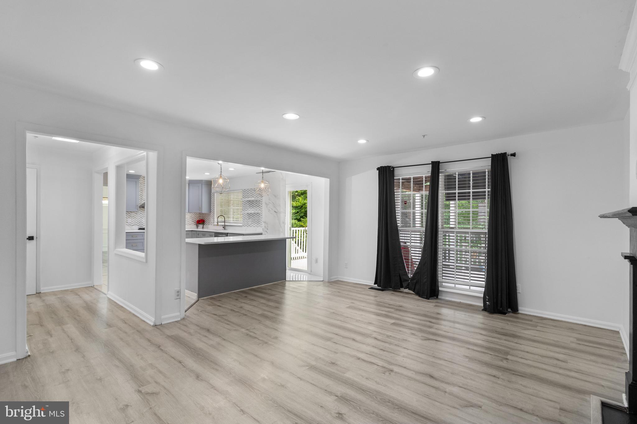 COLLINGTON ESTATES - Residential