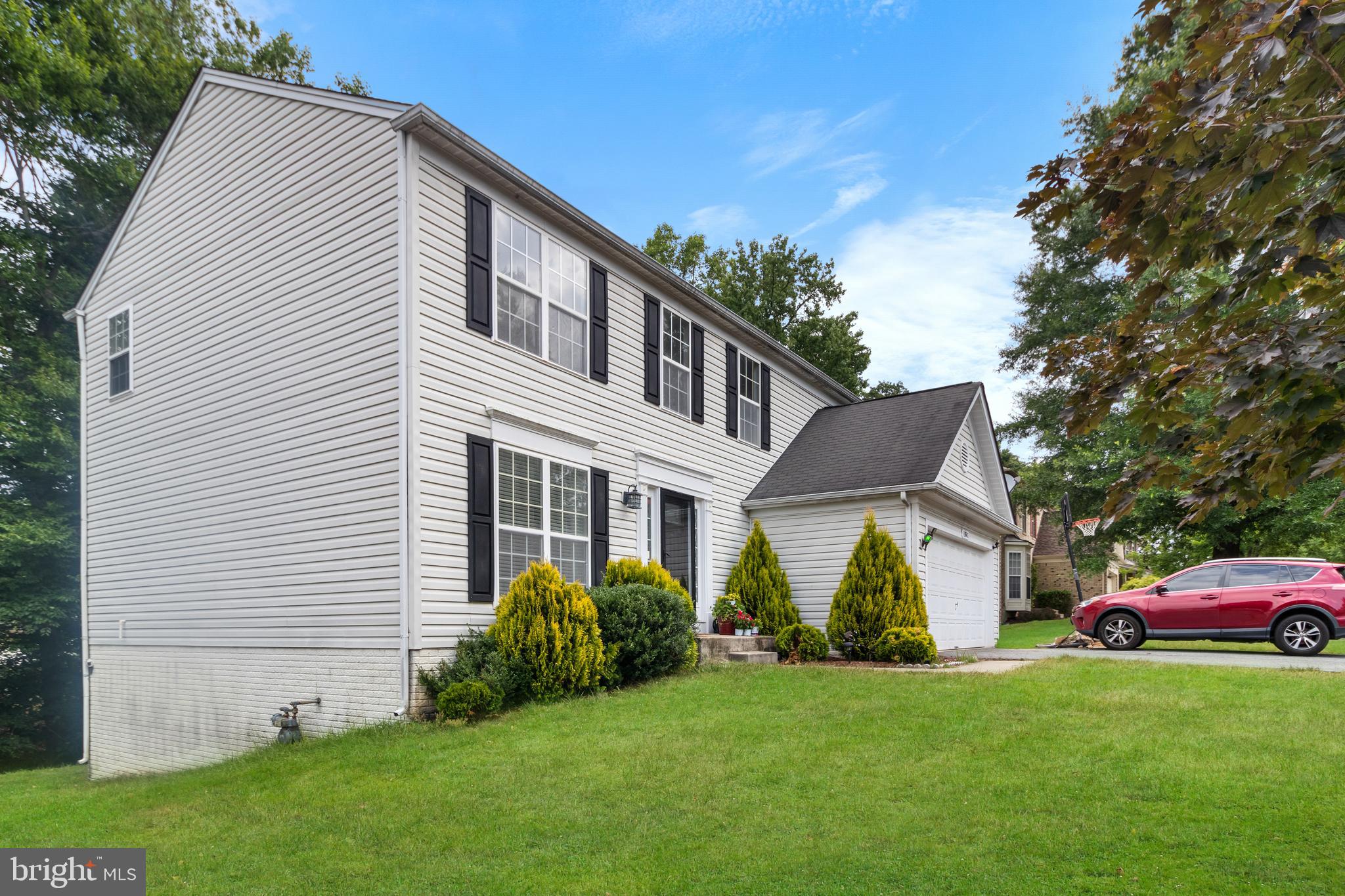 COLLINGTON ESTATES - Residential