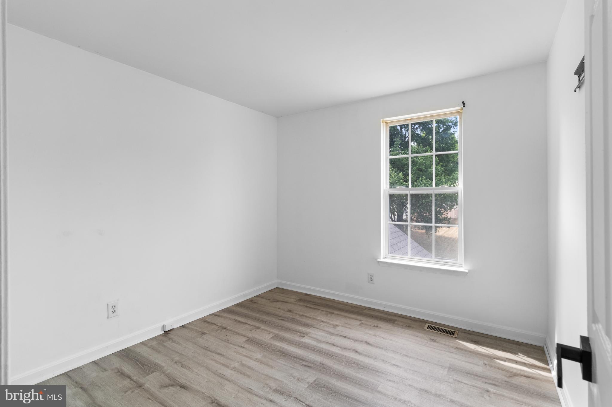 COLLINGTON ESTATES - Residential