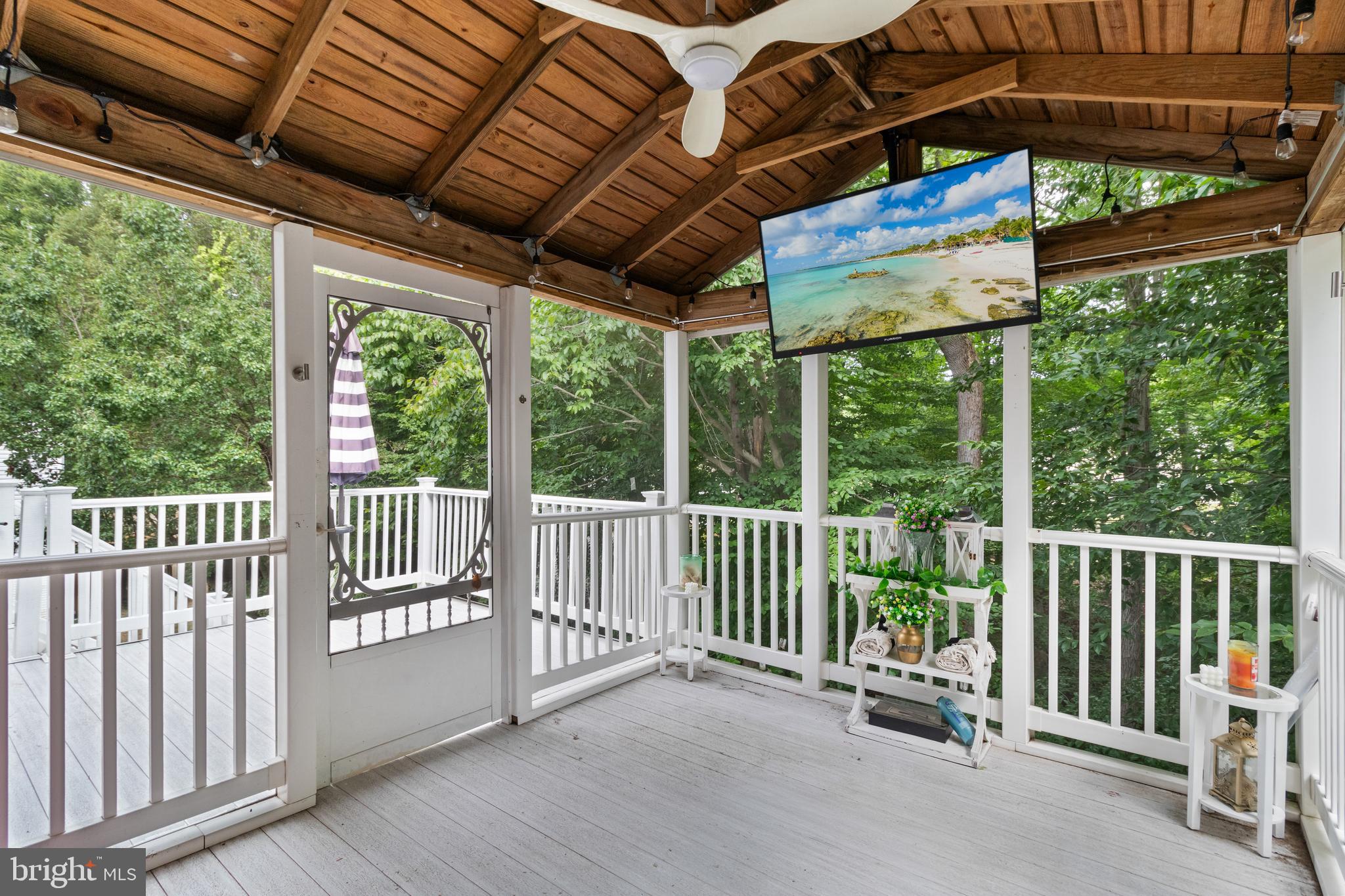 COLLINGTON ESTATES - Residential