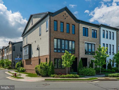 20305 SAVIN HILL DRIVE ASHBURN VA 20147