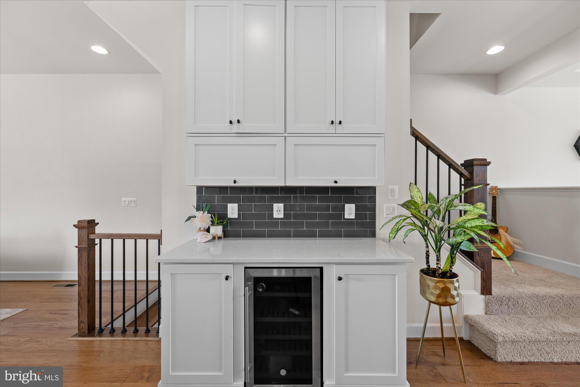 ONE LOUDOUN - Residential