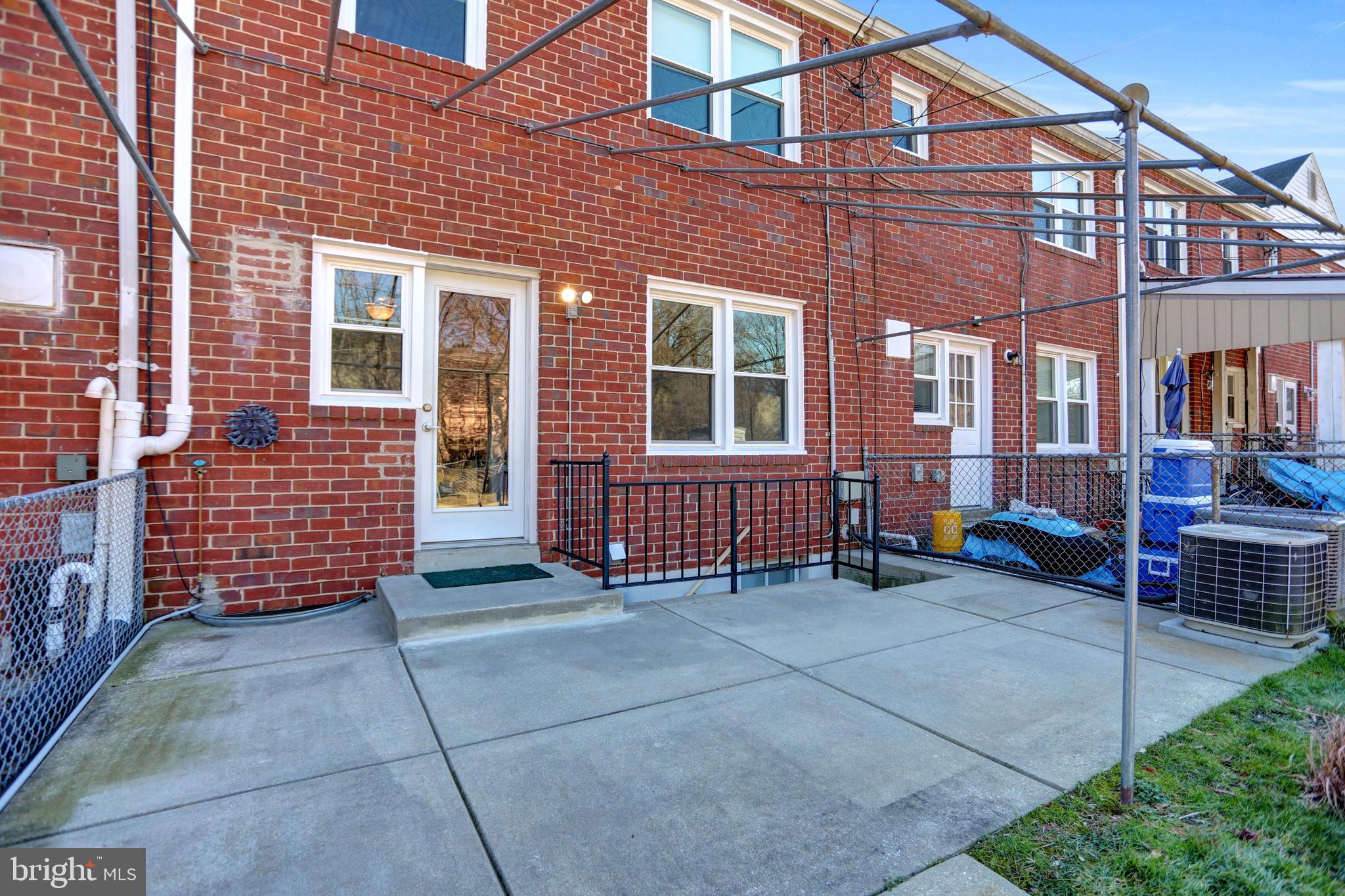 STONERIDGE - Residential Lease