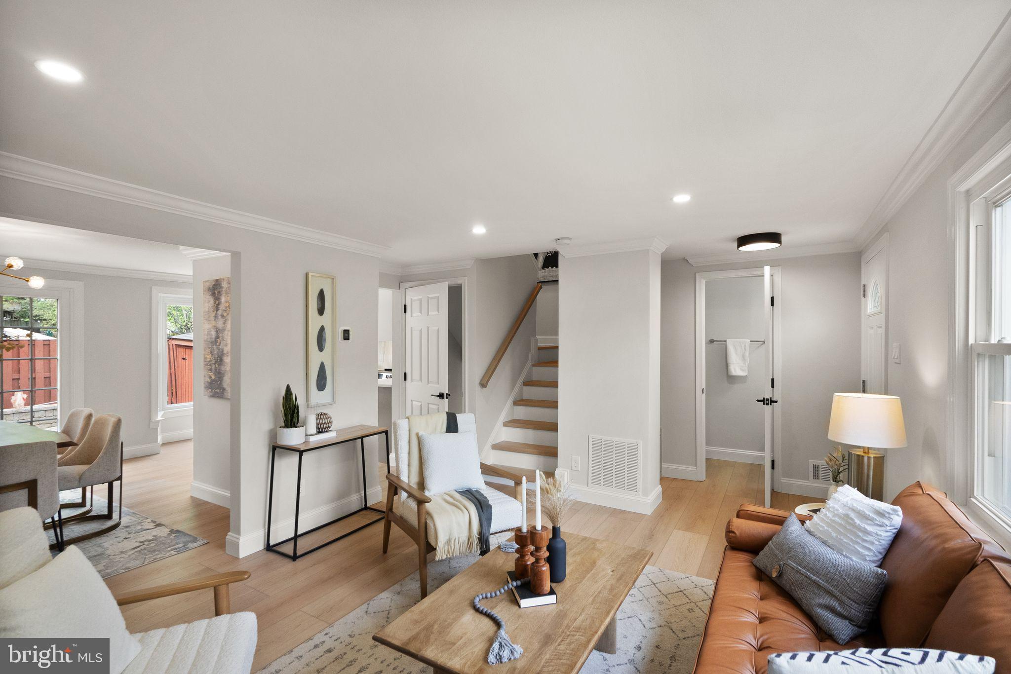 COVINGTON - Residential