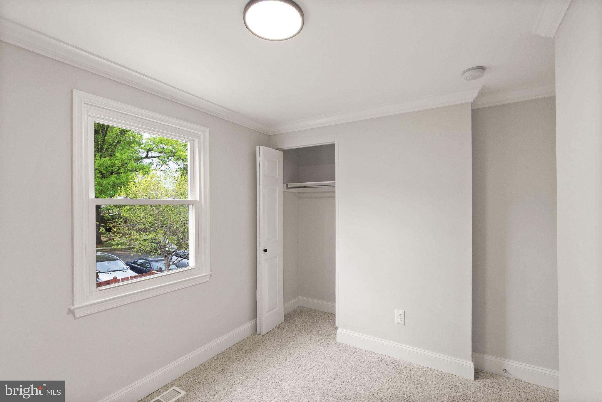 COVINGTON - Residential