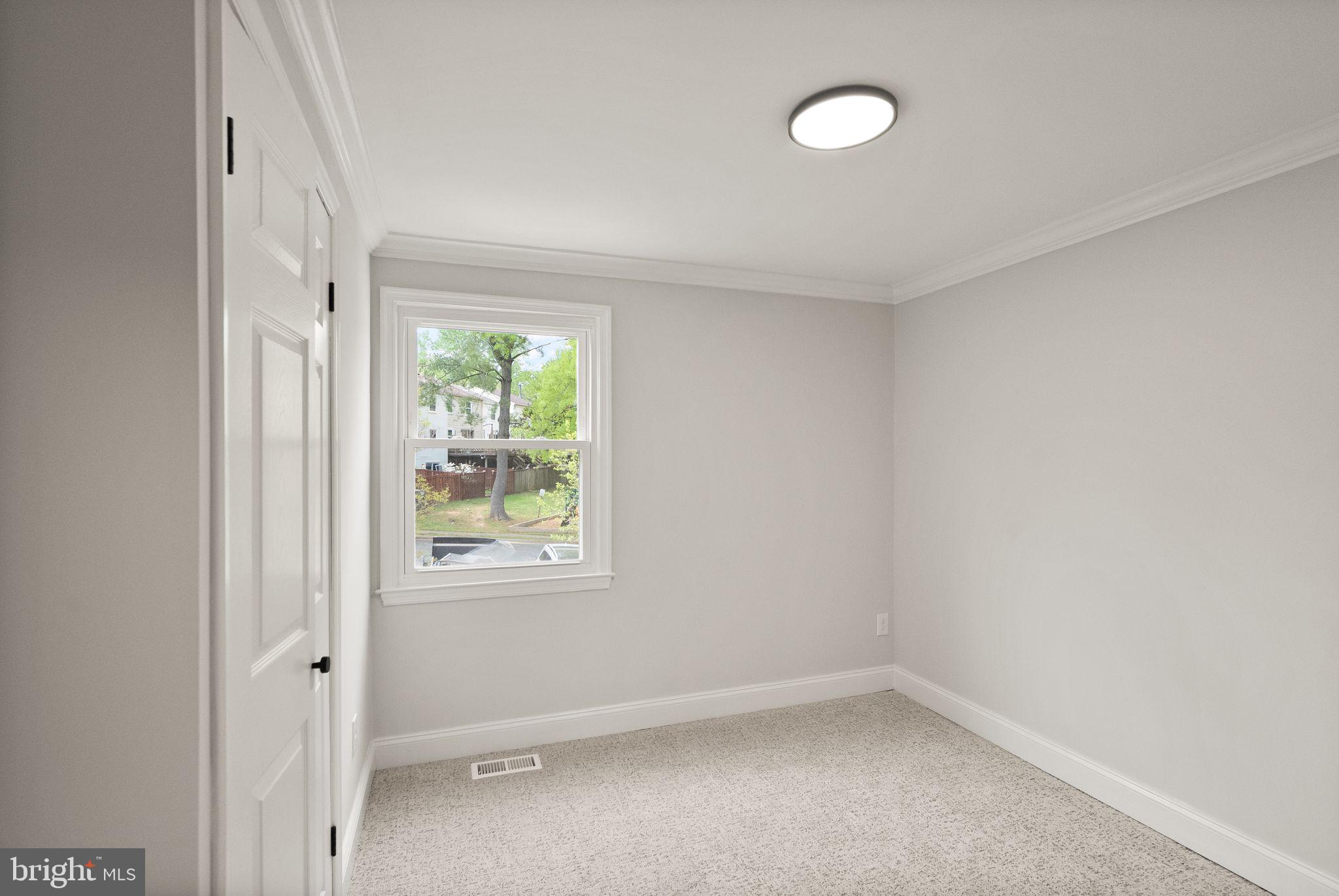 COVINGTON - Residential