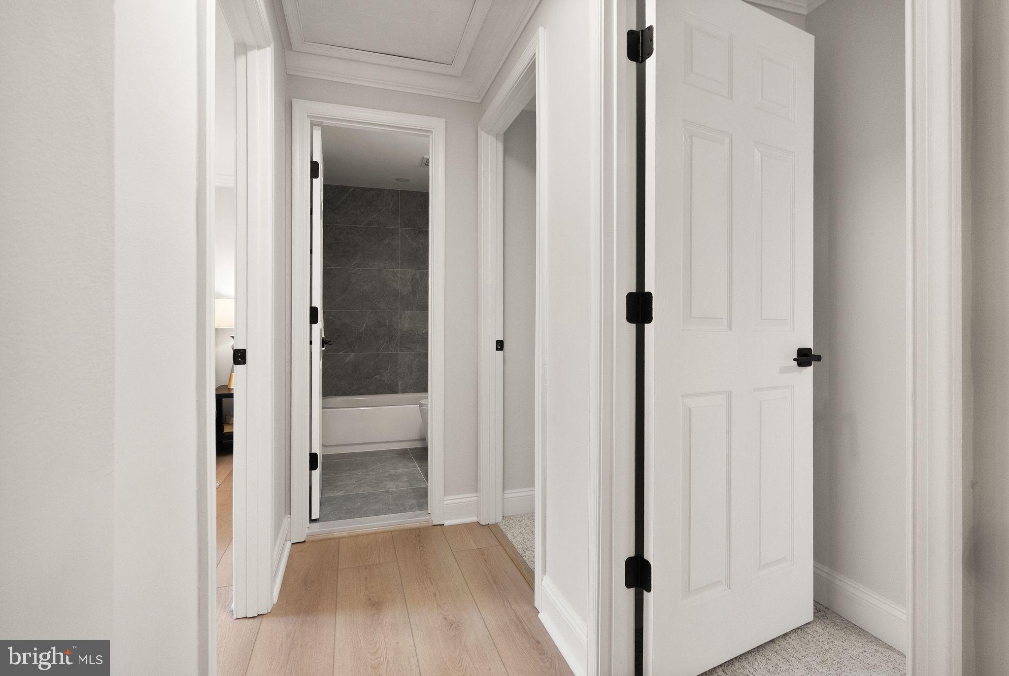 COVINGTON - Residential