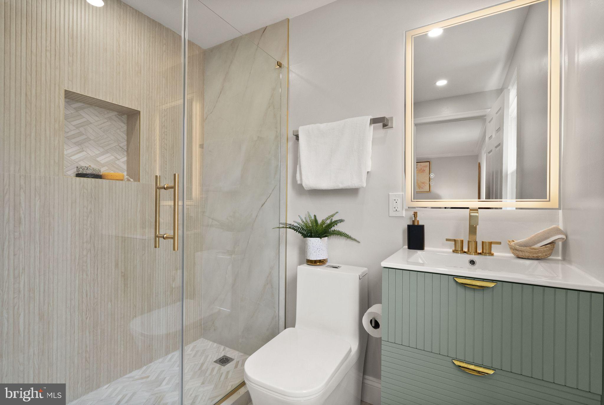 COVINGTON - Residential