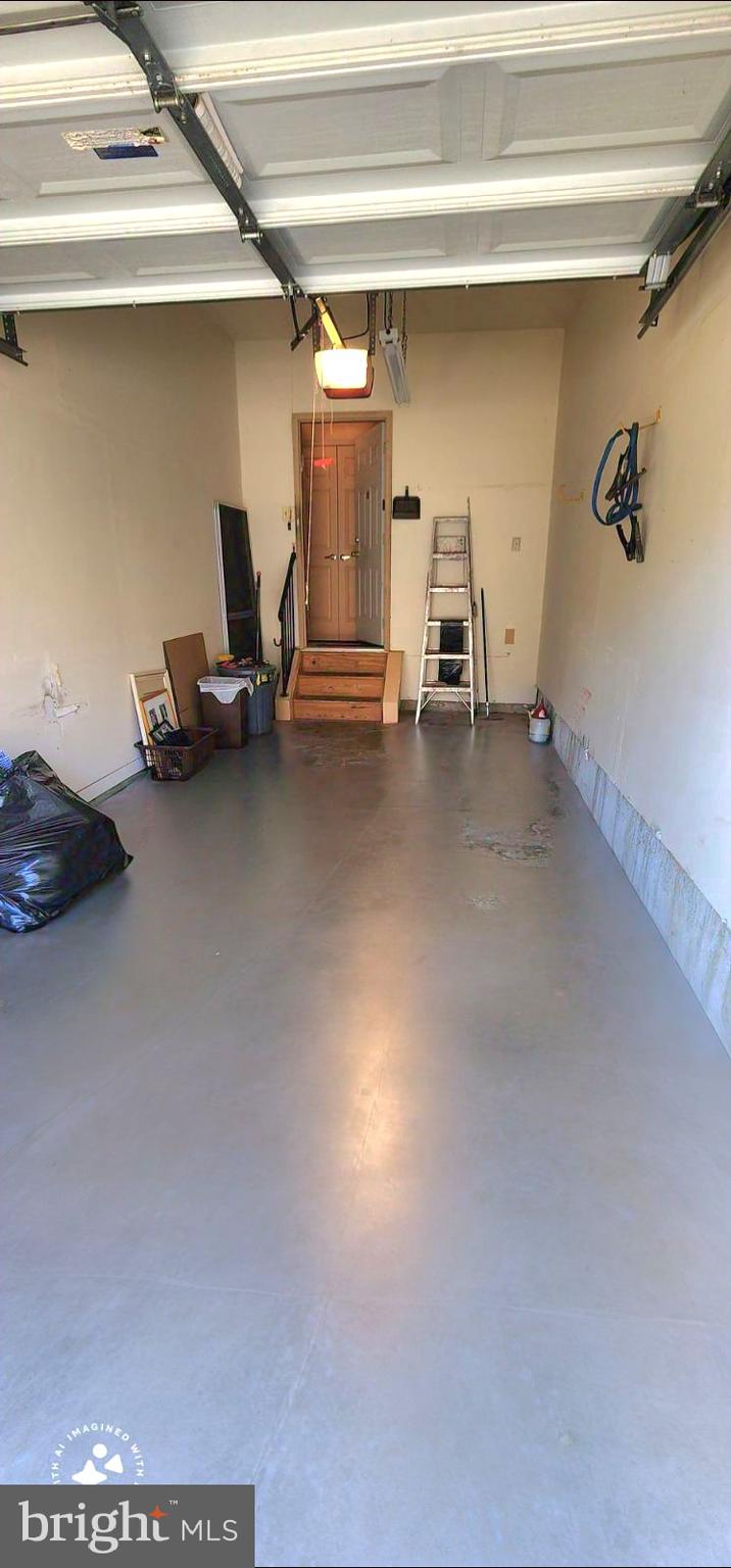 GREY ROCK VILLAS - Residential