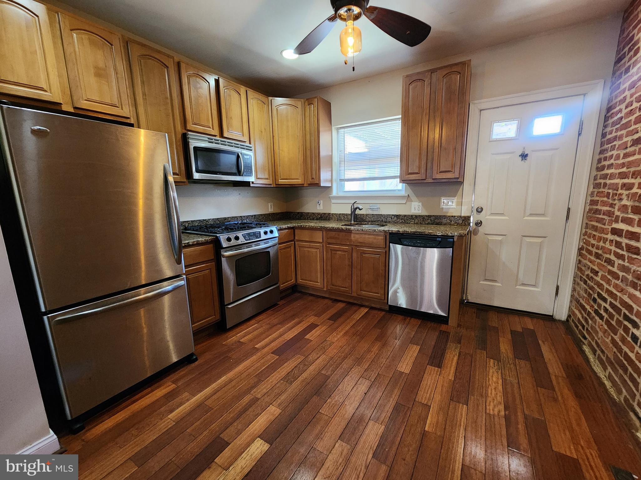 PATTERSON PARK - Residential Lease