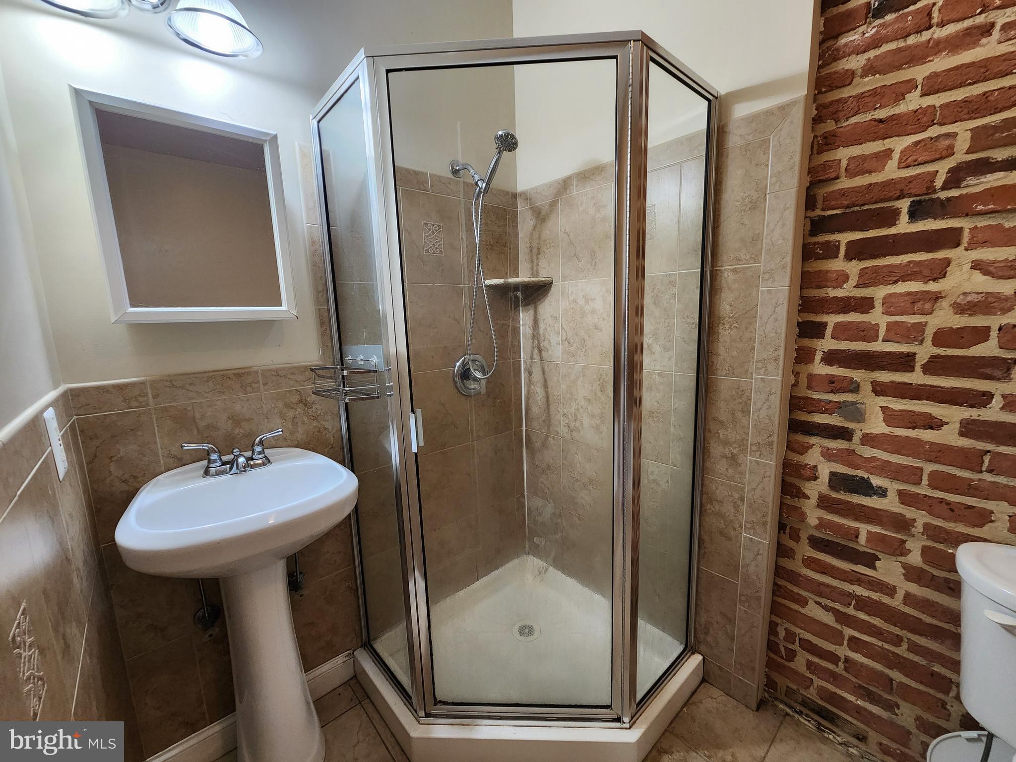 PATTERSON PARK - Residential Lease