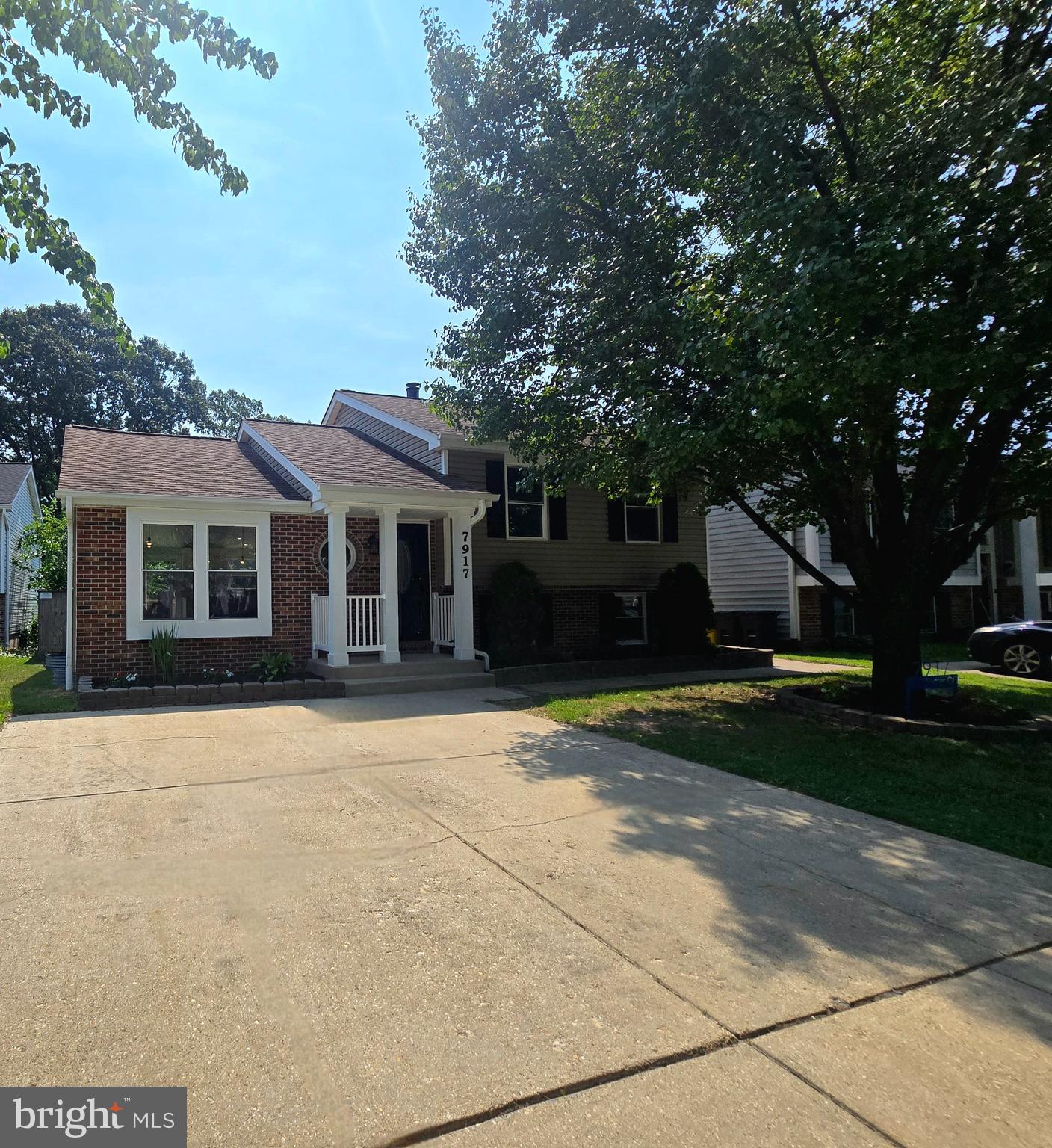 7917 COLCHESTER COURT