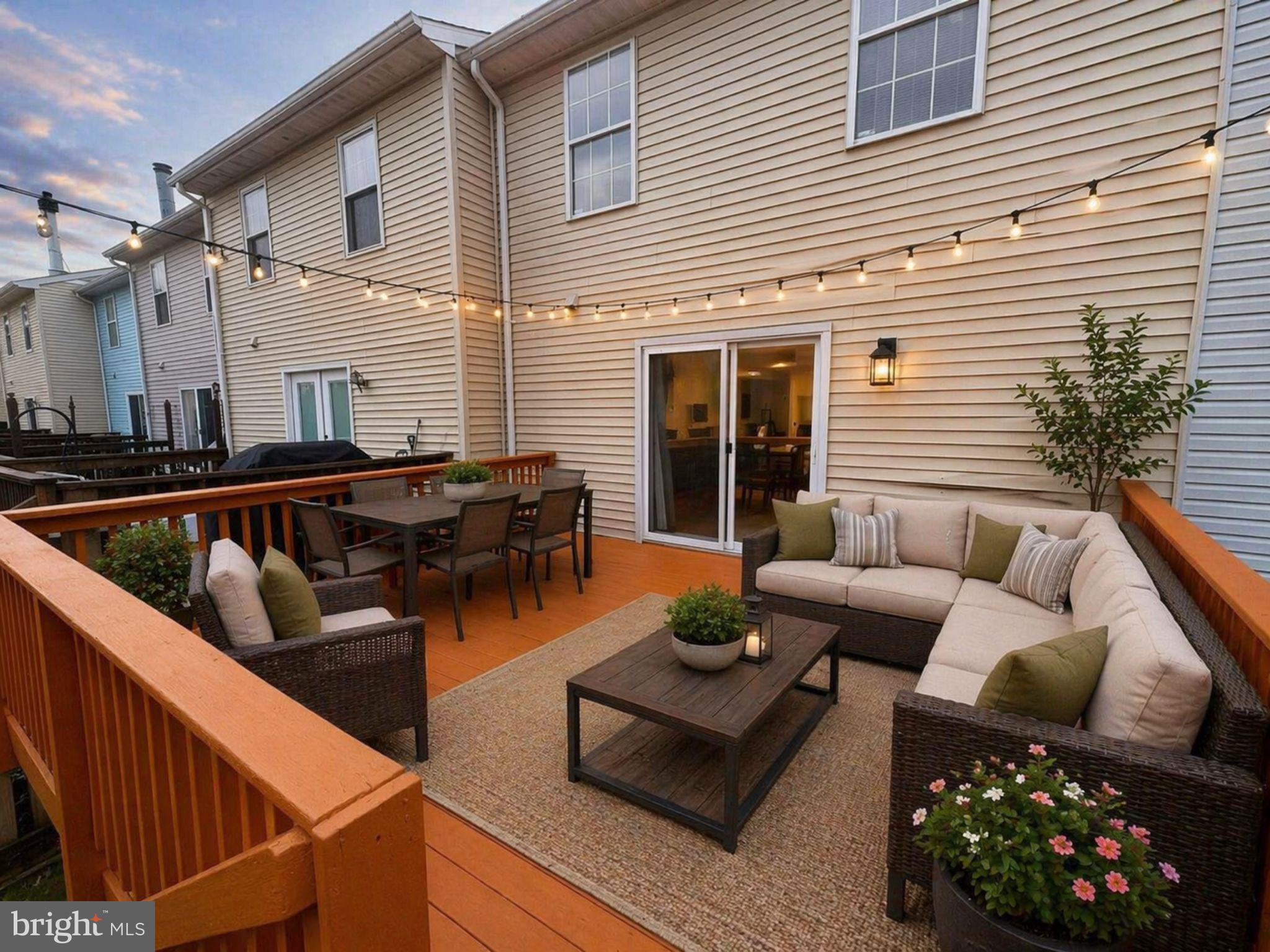 THE MEADOWS - Residential