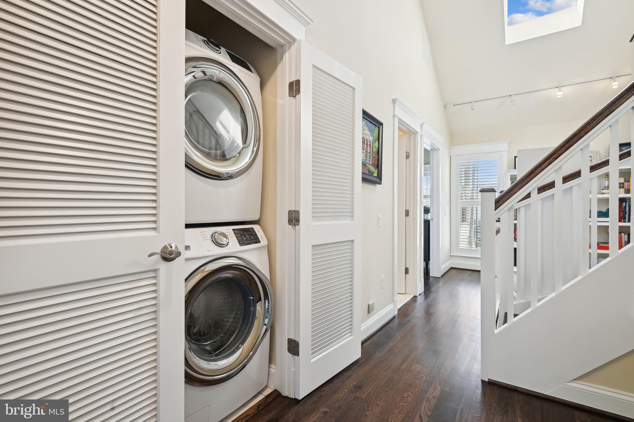 CHESAPEAKE LANDING - Residential