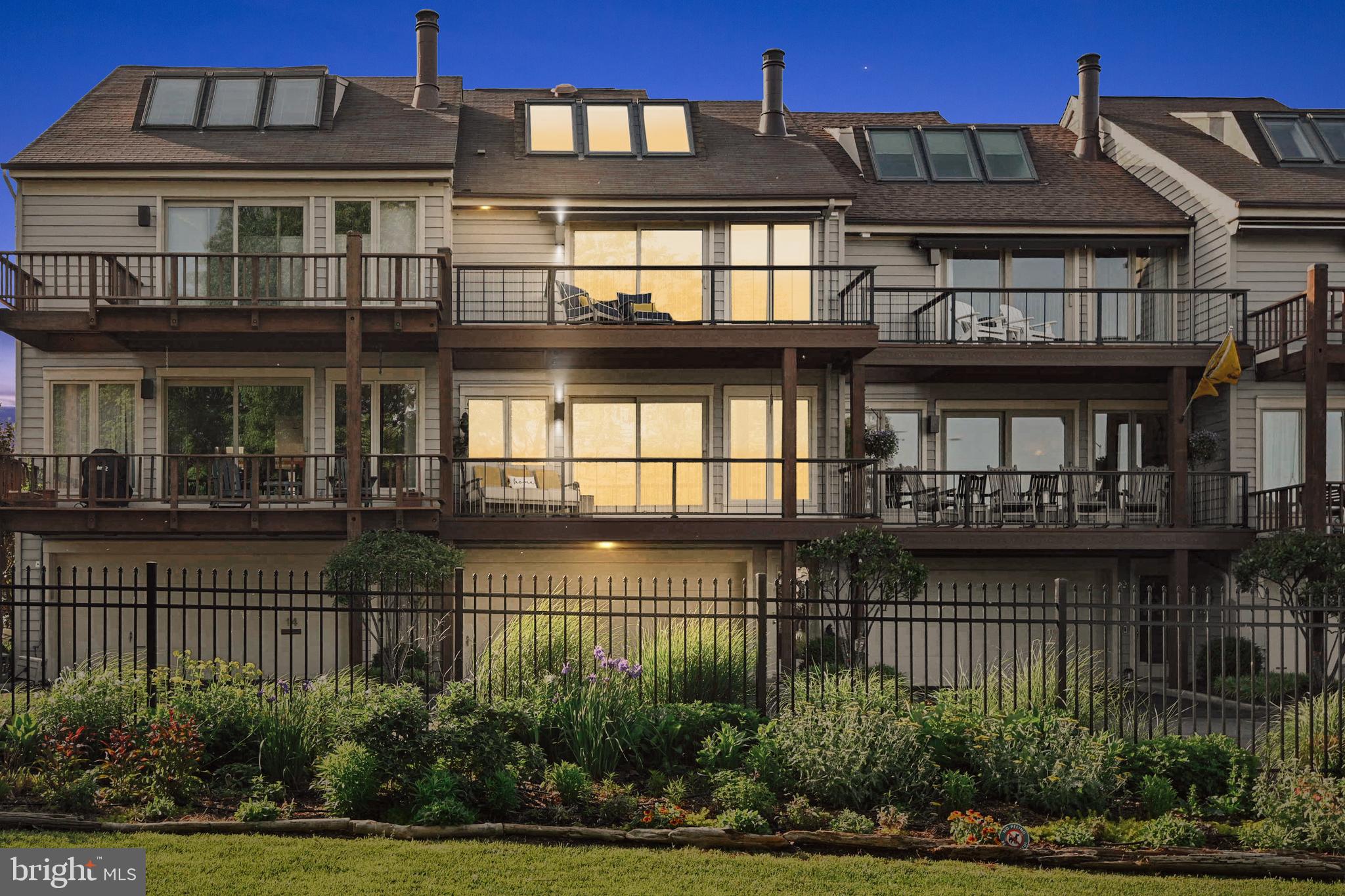 CHESAPEAKE LANDING - Residential