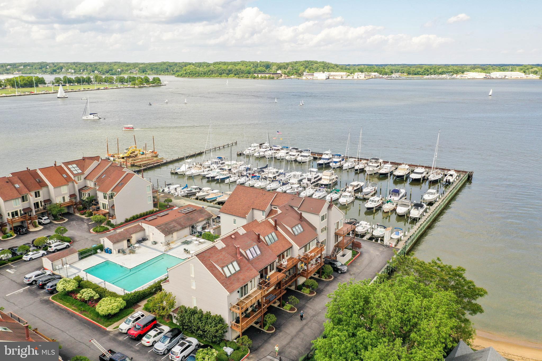 CHESAPEAKE LANDING - Residential