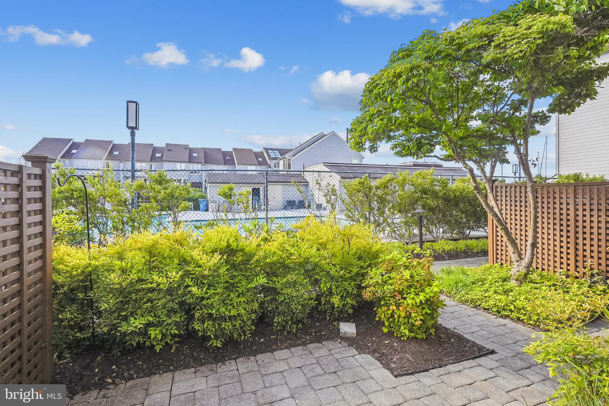 CHESAPEAKE LANDING - Residential