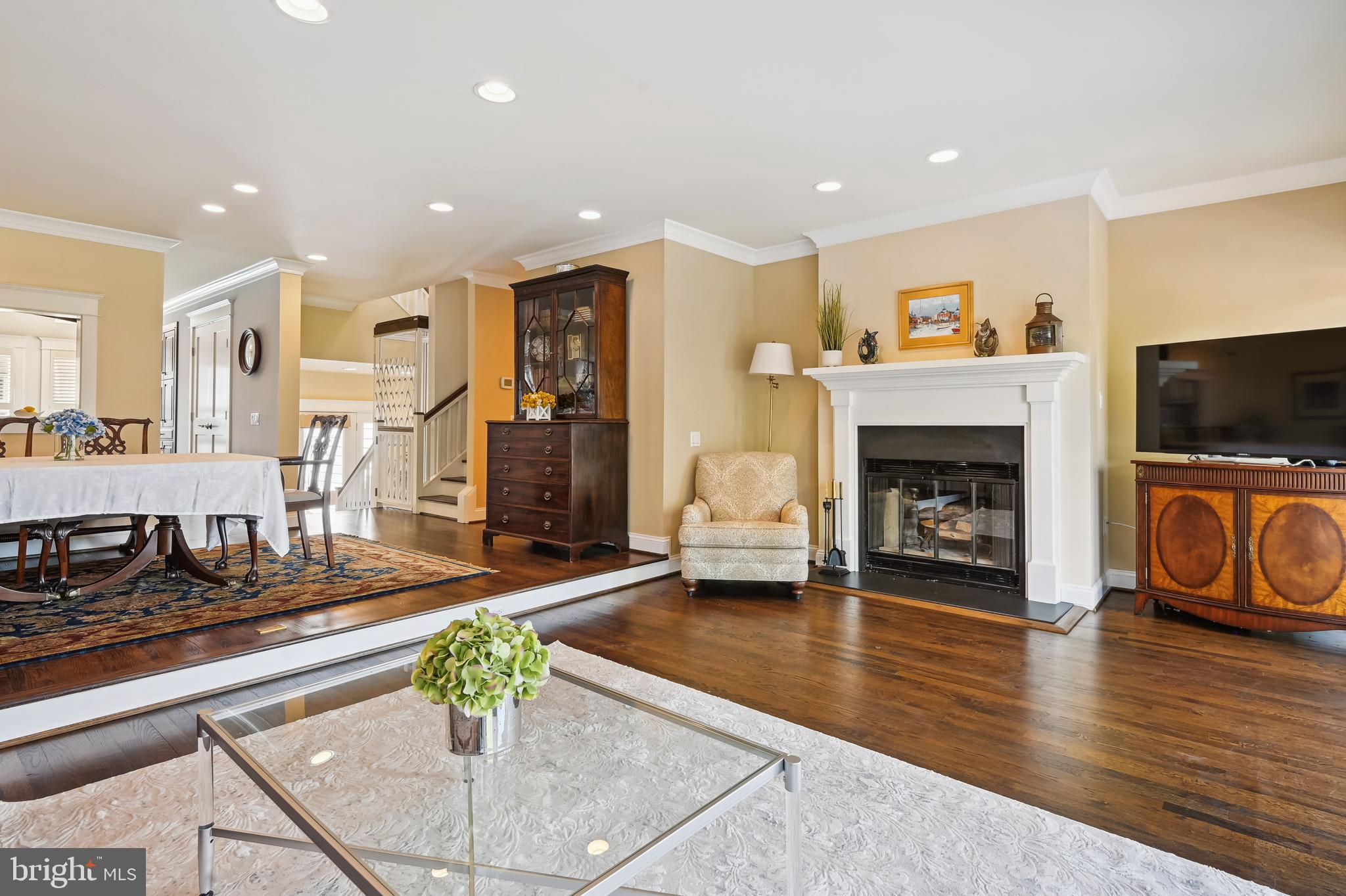 CHESAPEAKE LANDING - Residential