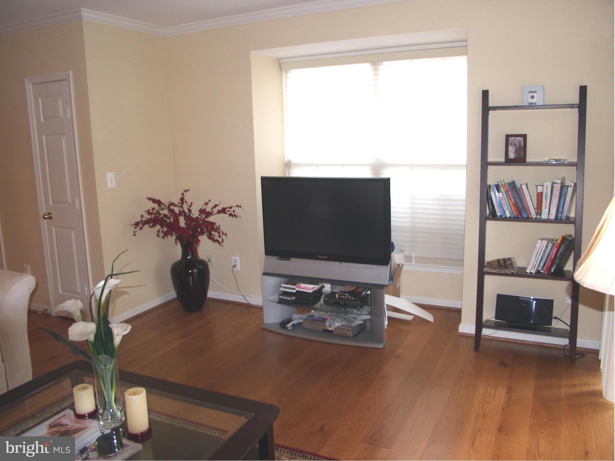 MANORS AT MCNAIR FARMS - Residential Lease