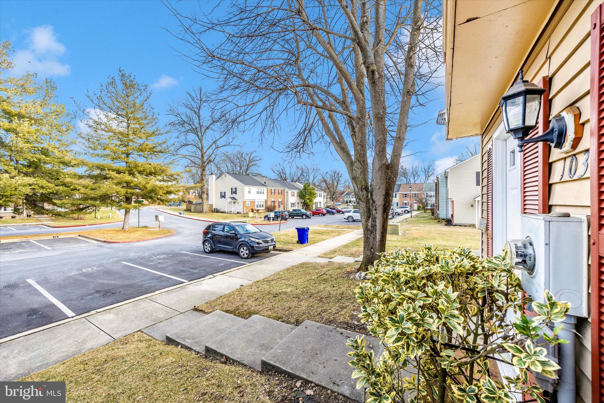 GLADE TOWN - Residential