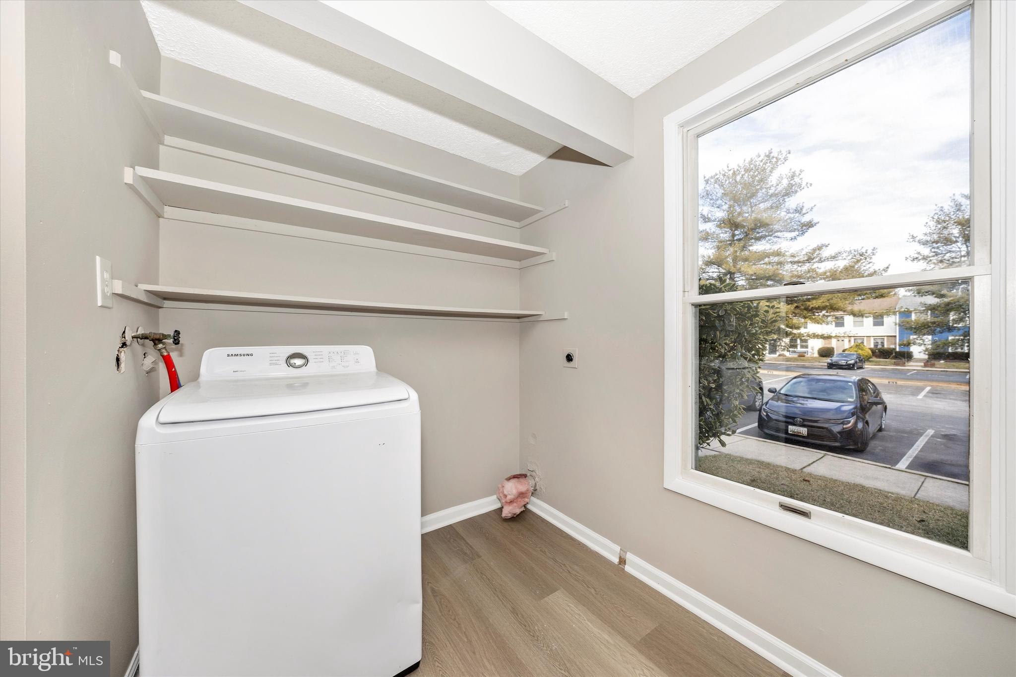 GLADE TOWN - Residential