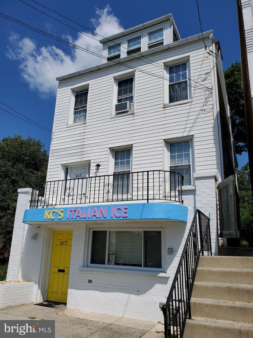 Three unit in excellent Chestnut Hill location in downtown Lancaster, this property features two residential units and the main floor commercial space. Great income producing property. Main floor commercial space is currently occupied by the owner's water ice business. Need office space and want to provide income, this is an opportunity for you.  The water ice business is also for sale.