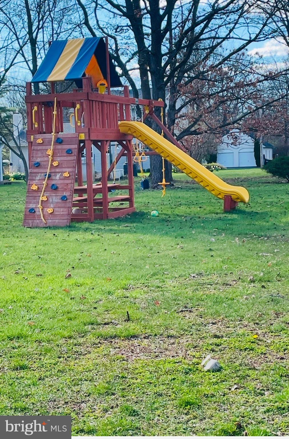PEBBLE BROOK - Residential