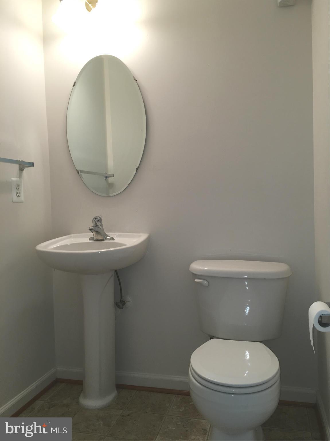 LAKELAND PLACE - Residential