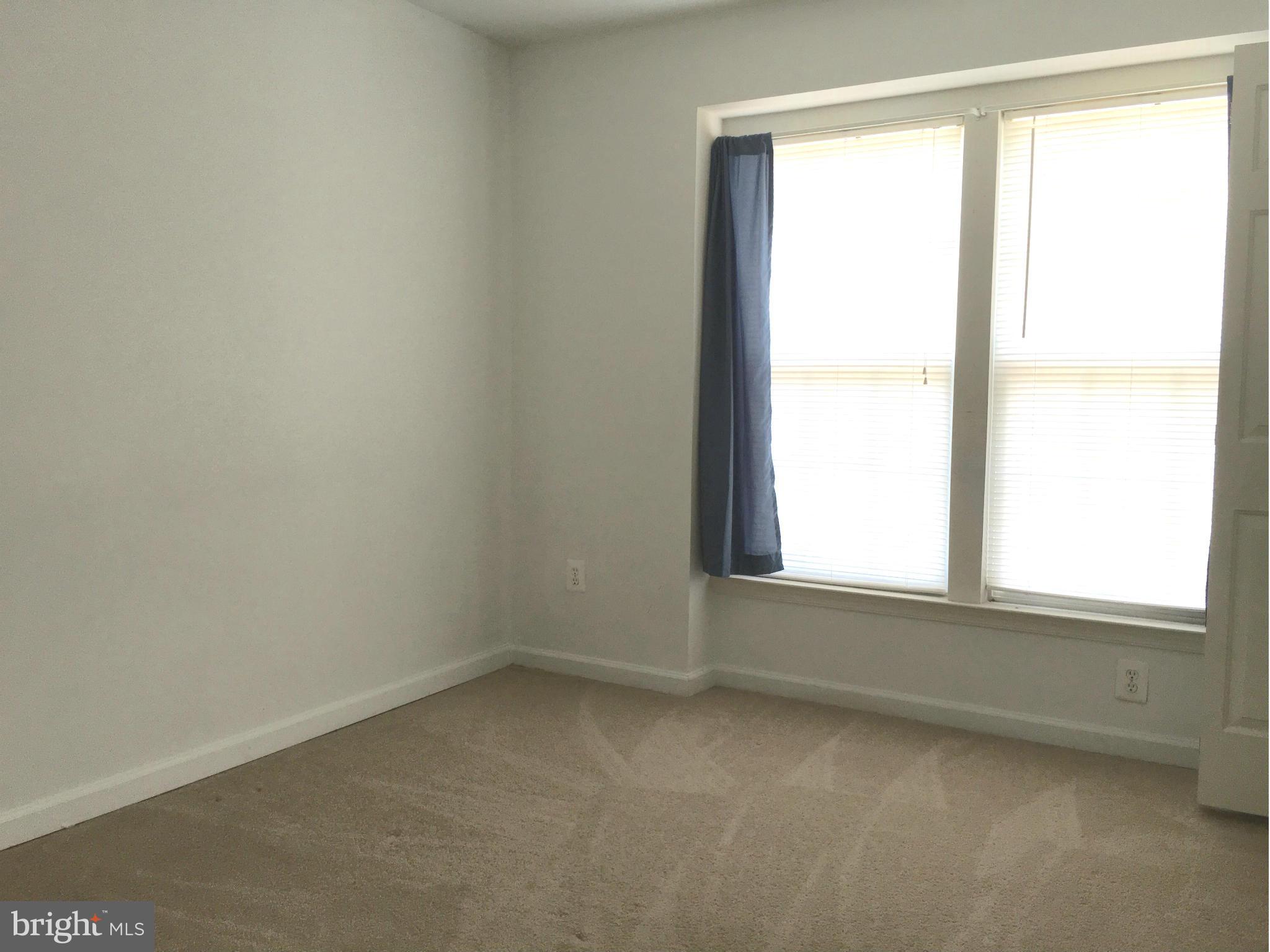 LAKELAND PLACE - Residential