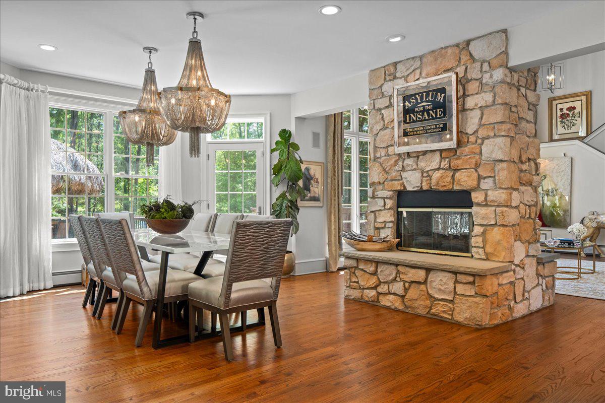 KINGSWOOD II - Residential