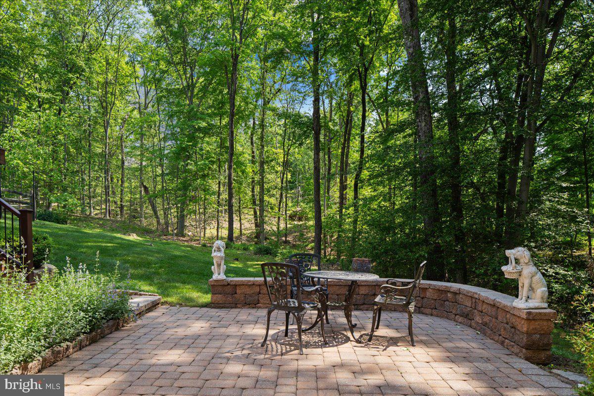 KINGSWOOD II - Residential