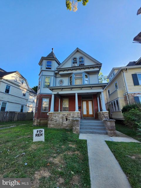 Multifamily For Sale - 815 Berkeley Avenue<br/> TRENTON, NJ 08618