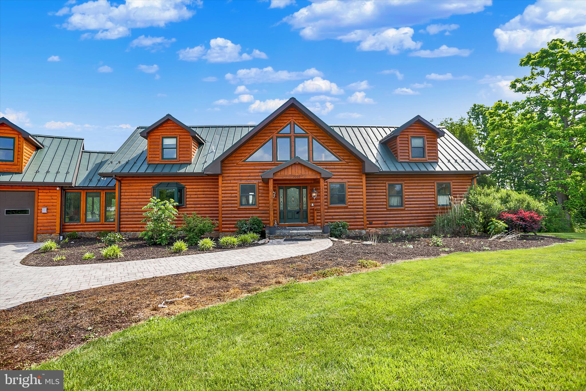 2002 TANEYTOWN ROAD
