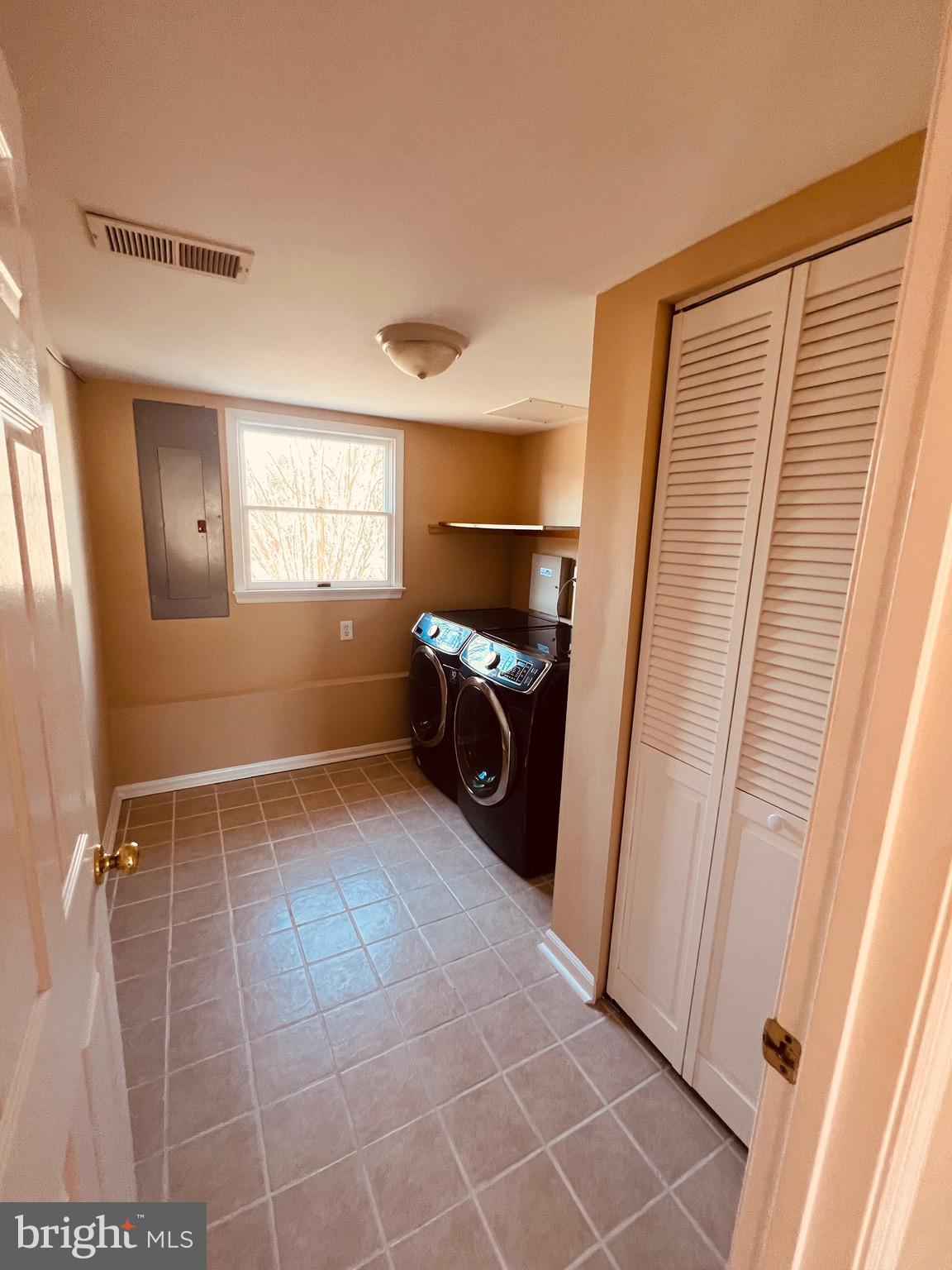 TREADWELL - Residential