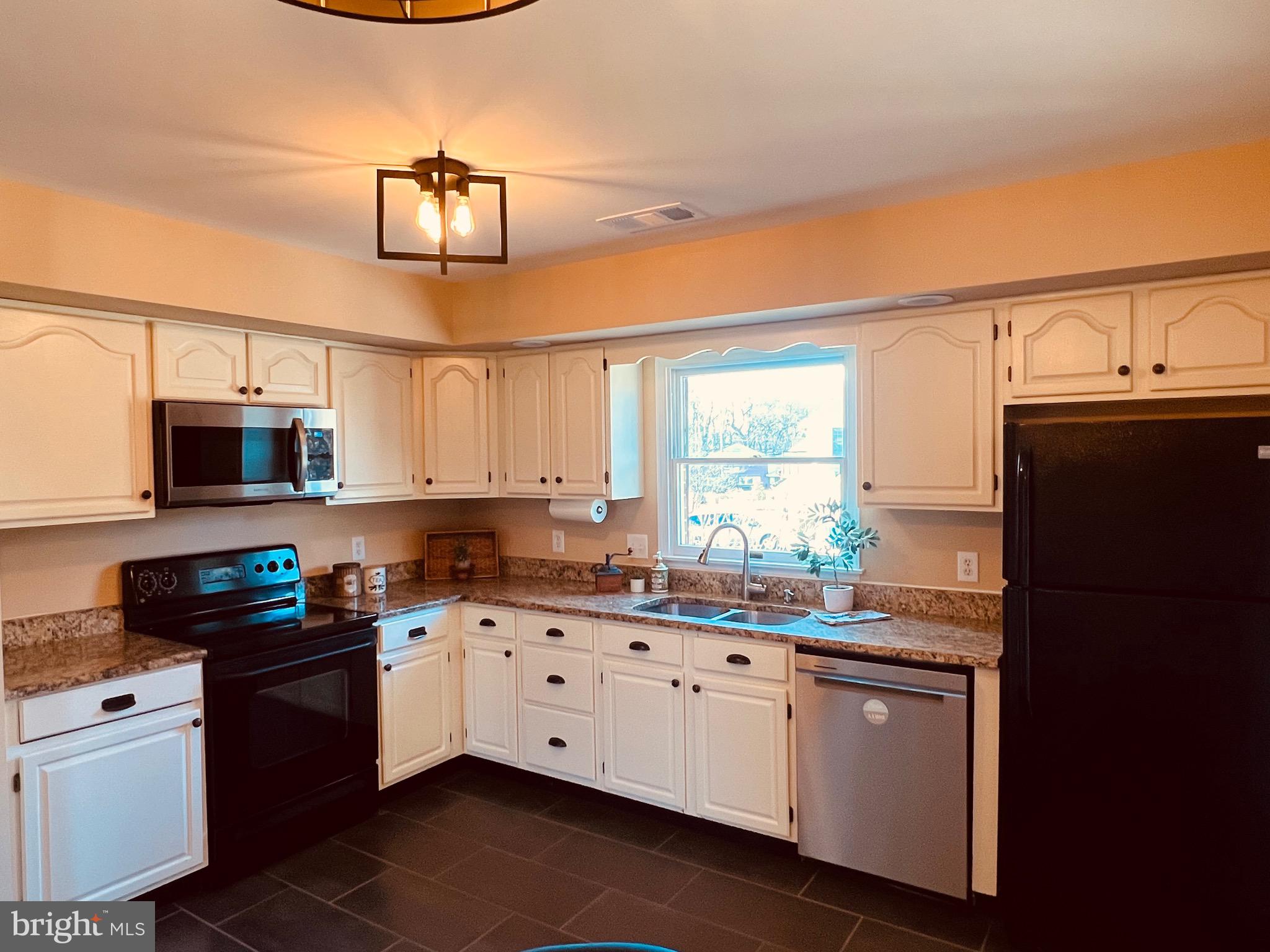 TREADWELL - Residential