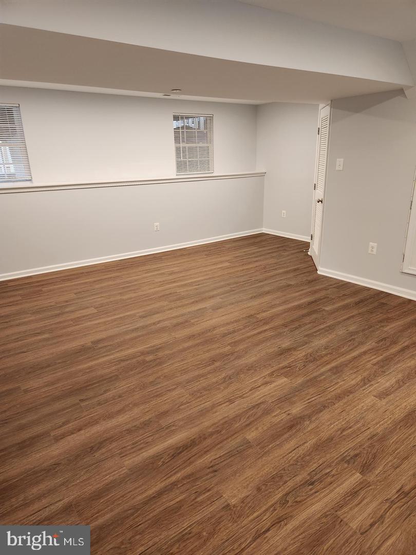 SENECA HARBOR - Residential Lease